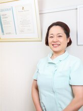 かろやか つねいずみ てるこ