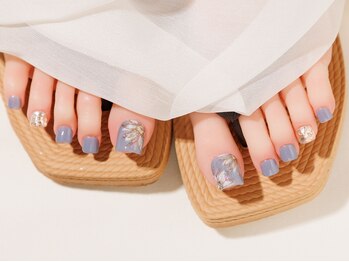 お花ニュアンスネイル