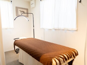 HAILEY Beauty Salon【8月下旬 OPEN(予定)】の写真/毛流れを整えて、理想の垢抜け眉へ。