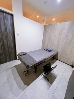 ナーズ(NAZ)/個室ルーム