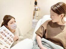 eyelash salon f deux アイラッシュ専門店 【エフ ドゥ】【4/1OPEN(予定)】の雰囲気(しっかり丁寧なカウンセリングをさせていただきます♪)