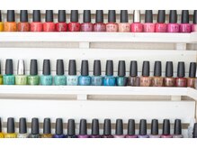 ネイルポリッシュの種類も豊富♪お気軽にご相談ください！