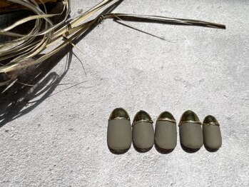 レイ(Lei)/ミラーフレンチネイル