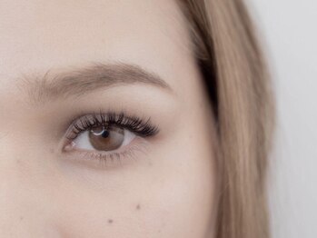 ココ 日進店(COCO)の写真/待望の新作メニュー★オリジナル施術でモチ×ボリューム感UP【ボリュームW/40set¥5,900】