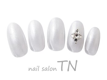 ティーエヌ 札幌駅アスティ45店/12月季節の定額3900円コ―ス