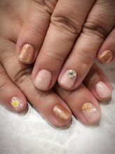 レディグリッター(Lady glitter)/シンプルビジューネイル