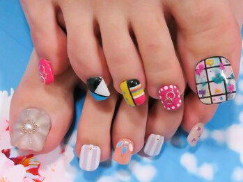 カラーズ 浜松店(colors)/ポップとガーリーネイル(^^)/