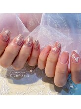 リッシュ ドゥ(RICHE deux)/お花×きらきらラメネイル