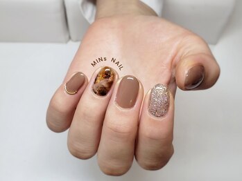 ミンスネイル(Mins Nail)/
