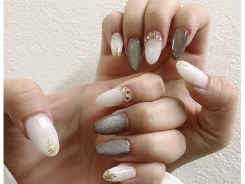 ジェイノヴァール(Jnovart)/