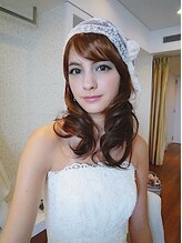 アトリエ スタンズ(atelierSTAENS)/ドレス撮影現場