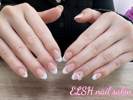 フレンチネイル+キティパーツ