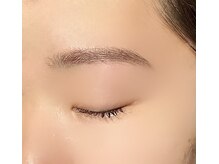 ビューステージ アイブロウサロン 吉祥寺/平行アーチ眉デザイン