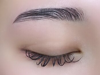 ハナハダ(HANAHADA)の写真/【SNSでも話題のハリウッドブロウリフト★】眉毛を整えるだけで一気に垢抜け眉美人♪朝のメイクも楽々♪