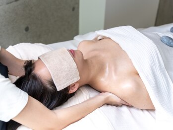 にゅうどうぐも(nyudougumo)/