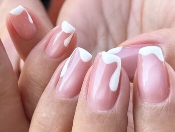 ユヌ(une)の写真/《パラジェル専門サロン》シンプル/ニュアンス/韓国/ワンホン/ぷるマグ/ベイビーブーマーetc.理想のnailを*