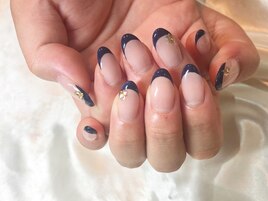 フレンチネイル(オフ込)¥5000円