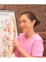 イーク 丸の内カイロプラクティック整体 斎藤 裕美