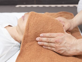 おおば指圧治療院/頭部指圧リフトアップ小顔