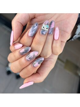 トータルサロン 白べぇーっ プラス/もやもやネイル♪