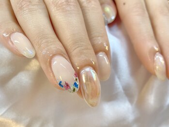 マシェリ(MA CHERIE)/押し花ネイル