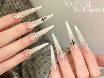 NA.YUKI NAIL 錦糸町店【ナユキネイル】の写真/最速の長さだし技術!自信の技術力で、あなたの指先を華やかに彩ります♪ フォルムを叶えるネイルサロン☆