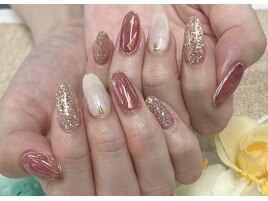 【芝田】シースルーネイル