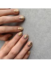 リルム(Relum)/ゴールドニュアンスネイル♪