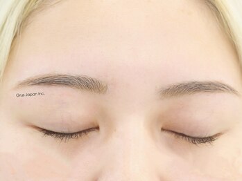 geNe 'n GRUS(ジーン アンド グルス)/美眉スタイリング