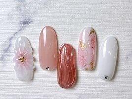 ぷっくりネイル