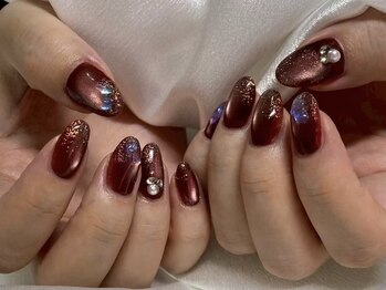 アイネイルズ 新宿店(I nails)/【Yumeka】ボルドーマグネット