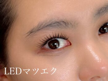 アイク(ik.)/LEDマツエク×フラットラッシュ1