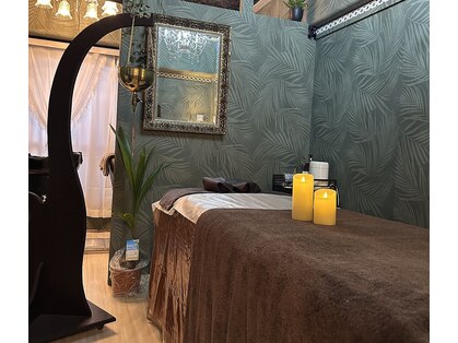 サロン ド オージャス(salon de ojas)の写真