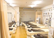 秋山駅前整骨院