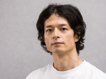 眉毛の匠/大人の落ち着きと凛々しさを纏う