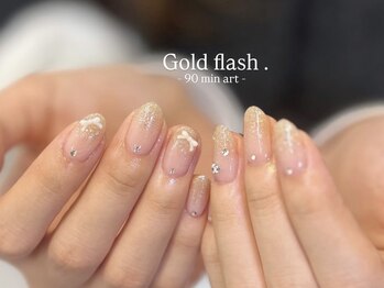 リン 恵比寿(RiN.)/ゴールドフラッシュネイル akane