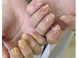 イエロー×ヌーディーネイル☆