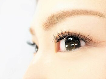 まつげエクステサロン アイズ 川口店(I's)/ミックスラッシュで華やか目元!