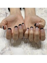 アイン(Ayn)/フレンチネイル