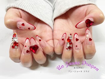 アン ジョーヌドラゴ/【ロングネイル】赤ハートネイル