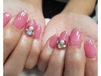 ラヴィネイル(La Vie Nail)/ピンク ビジュー アート2本
