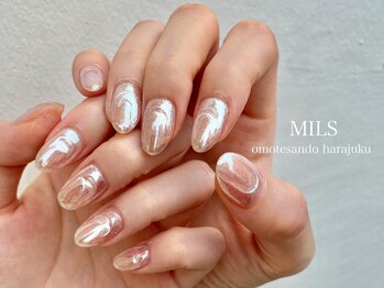 ミルズ オモテサンドウ(MILS omotesando)/フラッシュ×ミラーぷくぷく