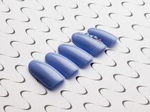 アデリー(ADELIAE)/単色カラー ＋ ストーンアート