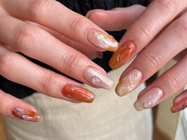 秋色ニュアンスネイル