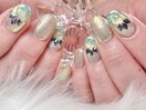 Hand.. glamorous