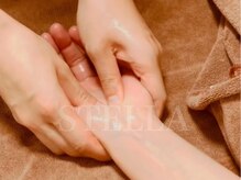 ステラ(STELLA)/ハンドオイルマッサージ