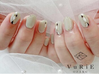 ヴリエ 小作店(VURIE)/上品ネイル