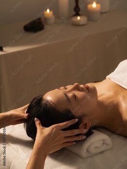 ロゼ(Rosse)の写真/【眼精疲労/首肩コリに◎】頭皮のツボを刺激し巡りを改善!絶妙な力加減!ヘッドスパで心身共にリフレッシュ!