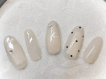 ビューティー マイラ(beauty MyRA)/ドットネイル