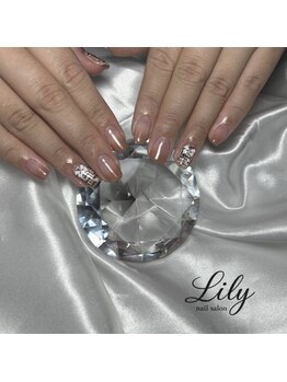 リリー(Lily)/グラデーションネイル